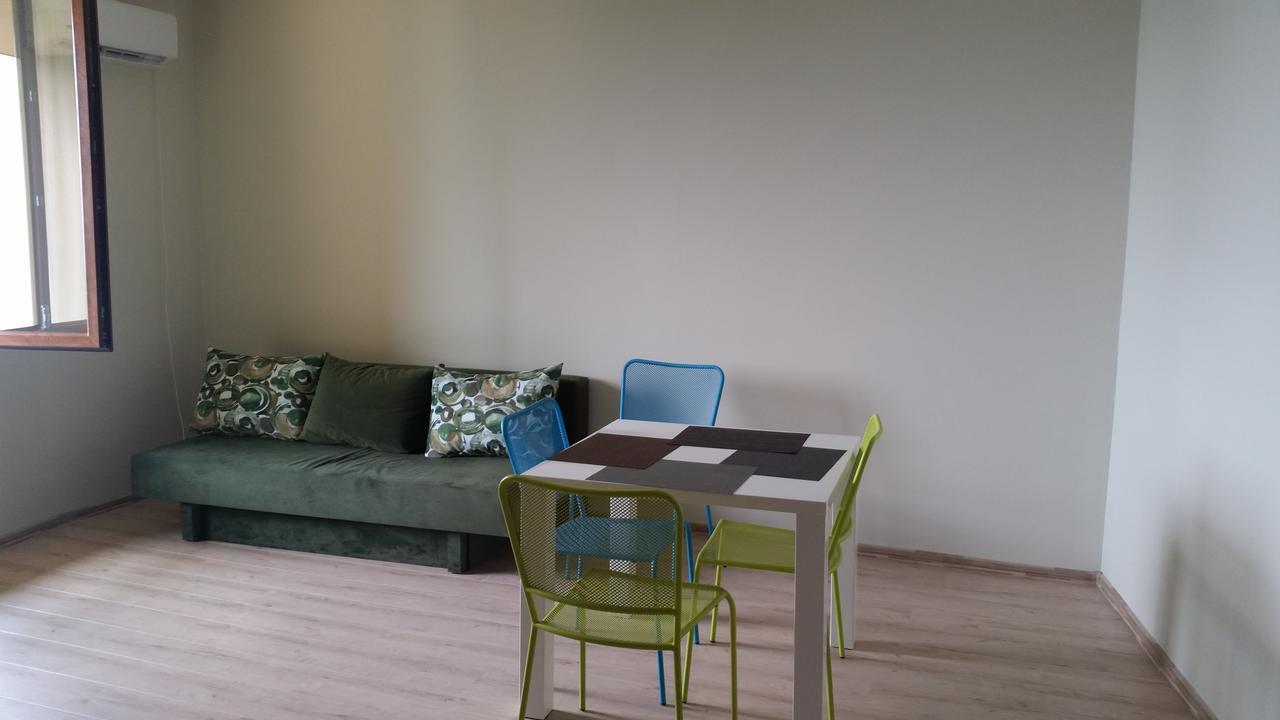 Riviera Sea Villageapartments 골든샌드 외부 사진